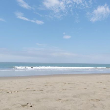 Casa En Playa Privada - A Pocos Minutos De General Villamil Playas Posorja Exterior foto
